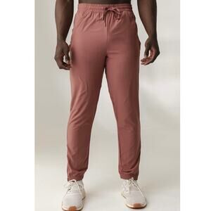 NWOT Vitality Prime Jogger in Terracotta Men’s Size M